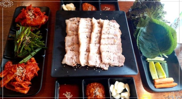 귀한족발 이미지