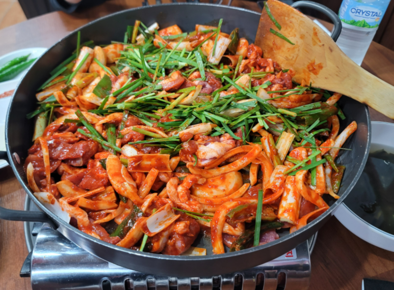 오리갈비닭갈비 이미지