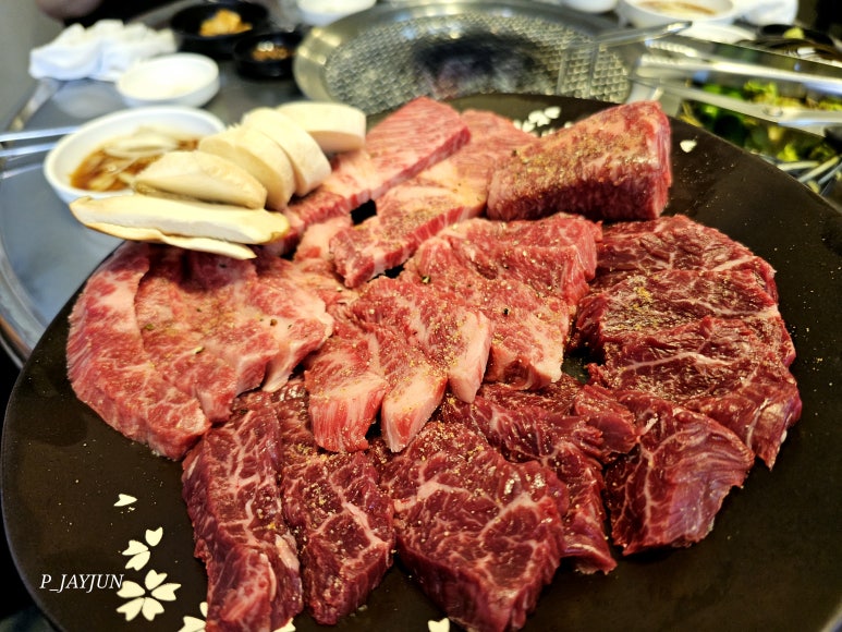 순한우암소한마리 이미지