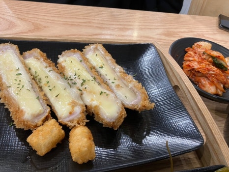 (오남매)멸치국시와 돈까스 이미지