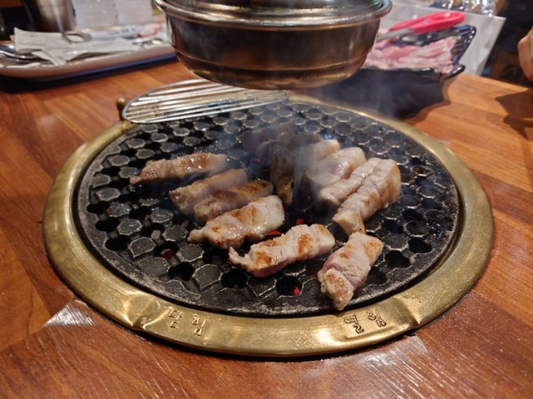 압구정육식당 이미지