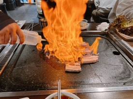 삼겹의난 이미지