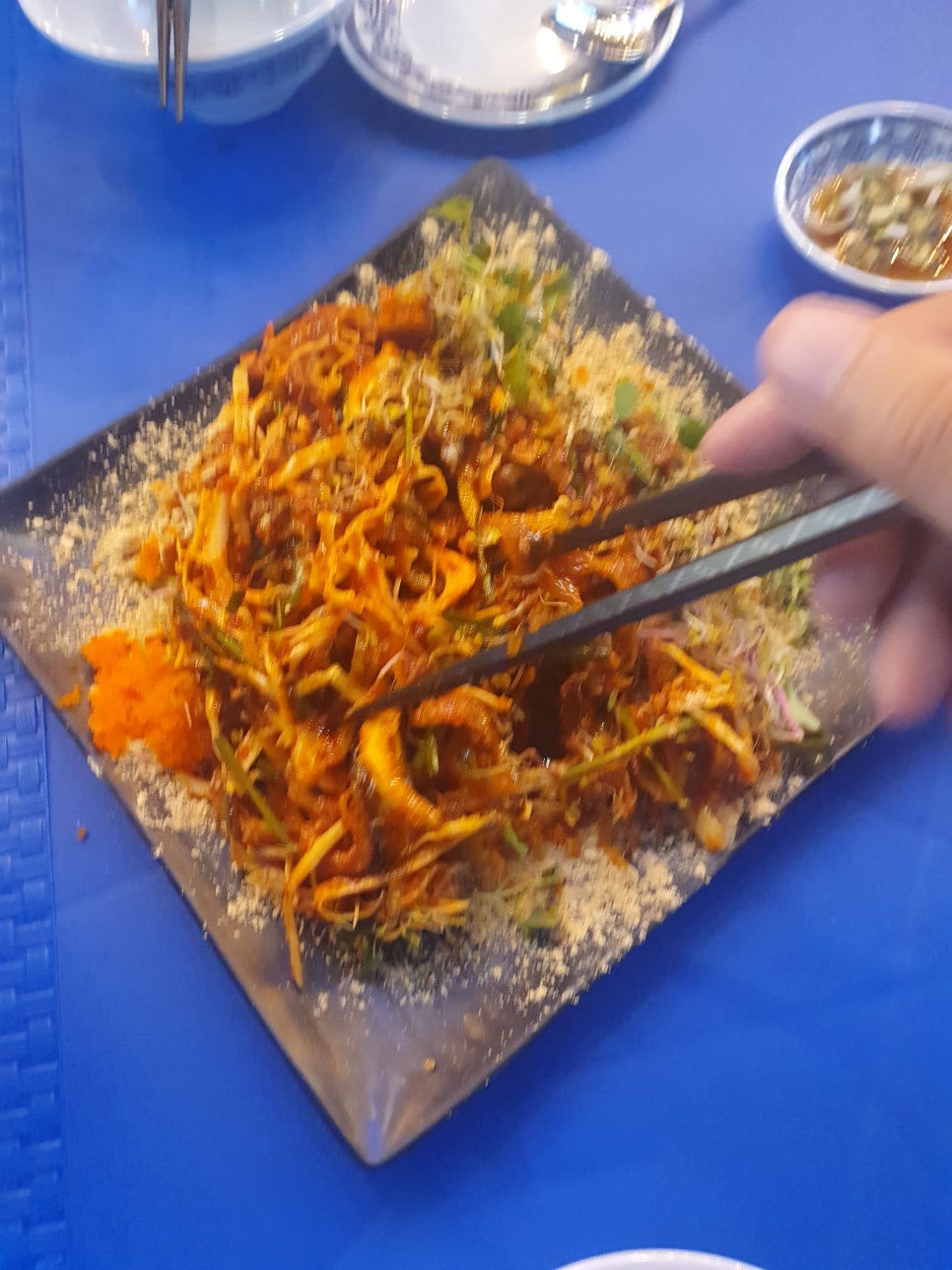 멸치집 이미지