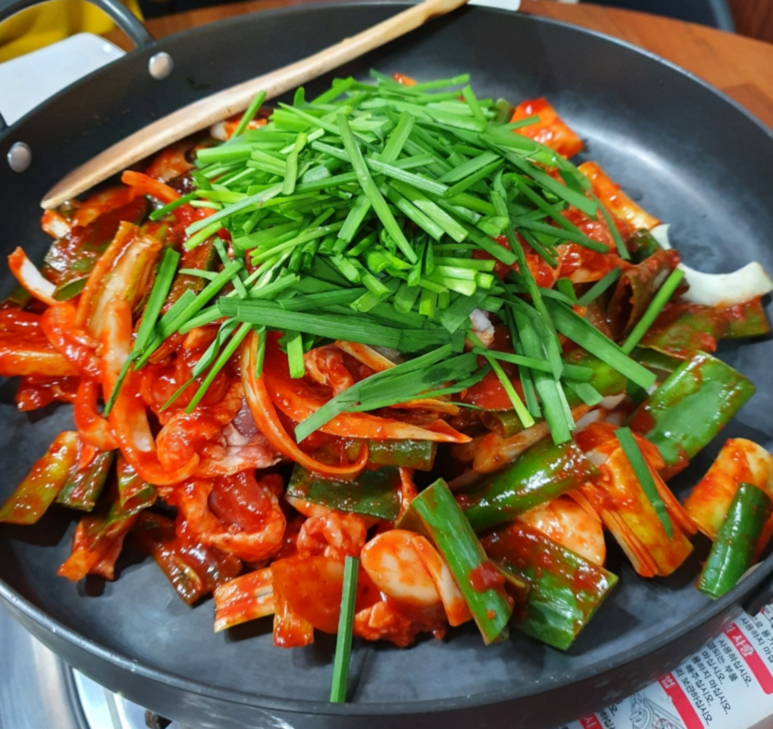 오리갈비닭갈비 이미지