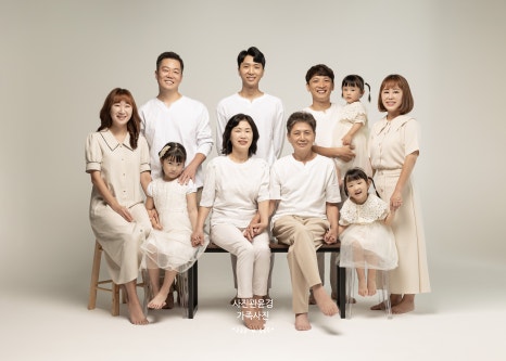 사진관;윤경 이미지