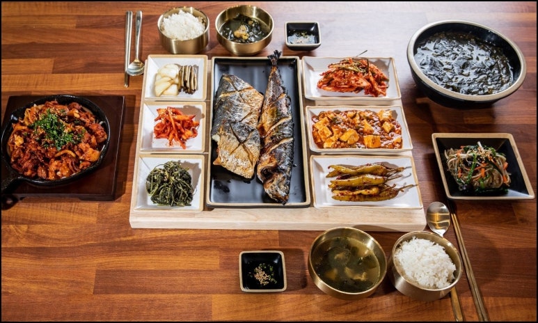 부산에뜬고등어 이미지