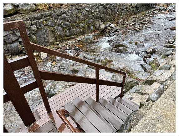 산골백숙 이미지