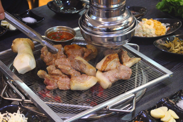 화성숯불갈비 이미지