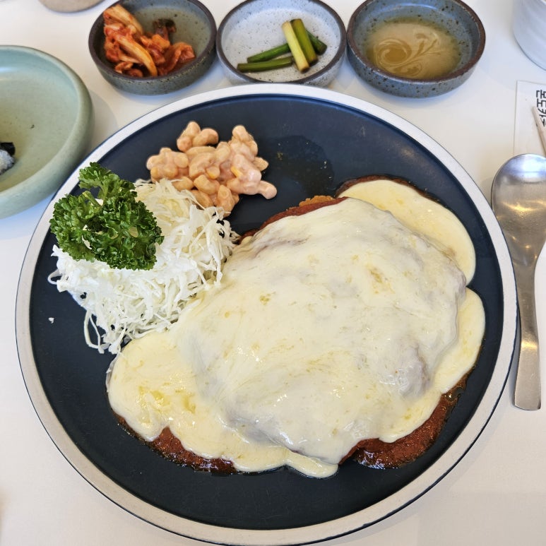 몬도카츠 이미지