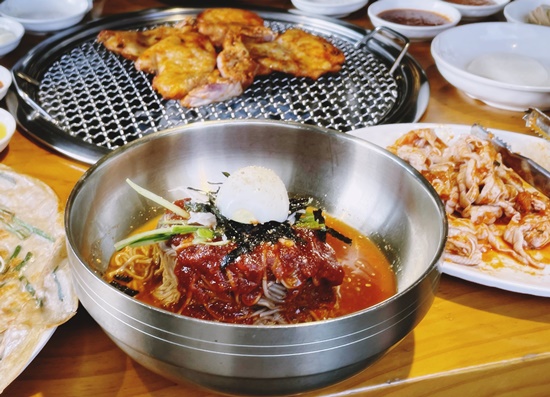 자연숯불닭갈비 이미지