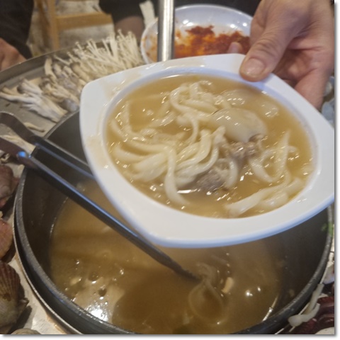 바담칼국수 이미지