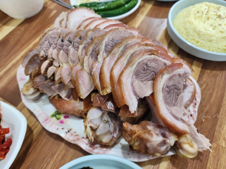 장수왕족발 이미지