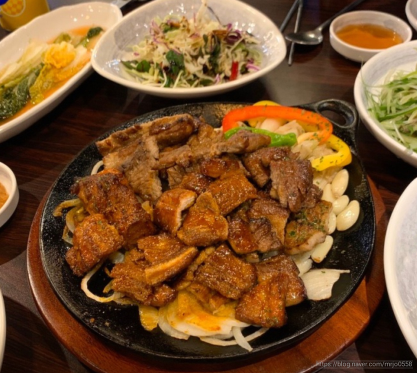 향은식당 이미지