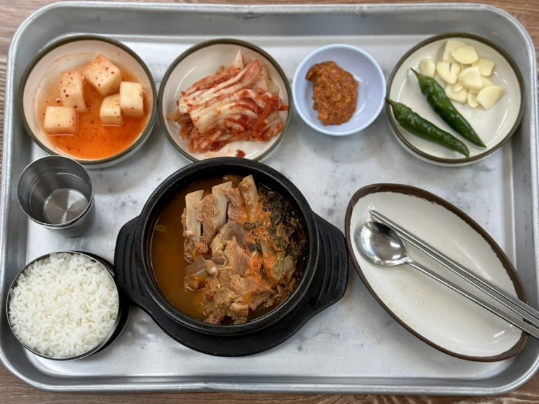 뼈다귀감자탕 사진 2