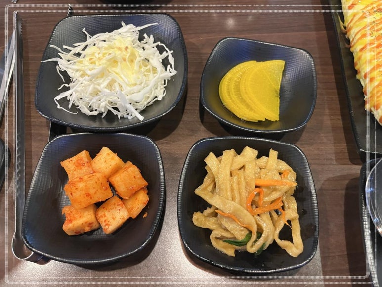 엉클 부대찌개 이미지