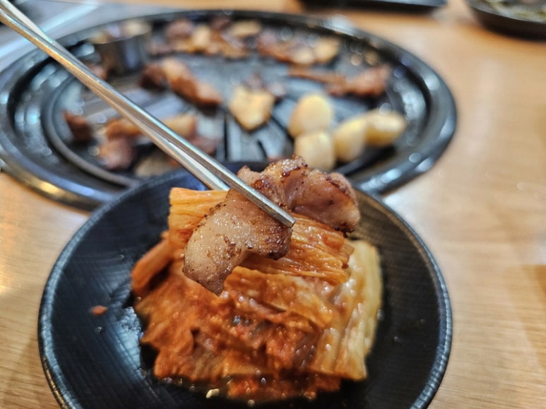 맛집뒷고기 이미지