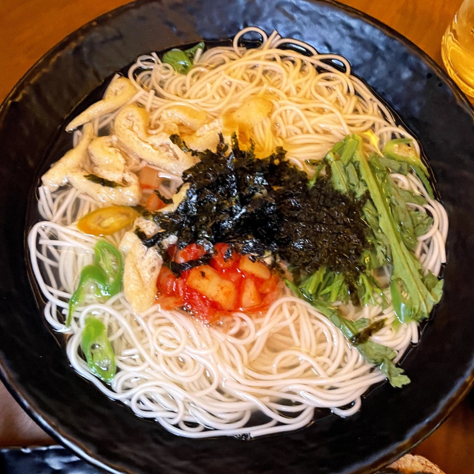 옛날멸치국수 이미지