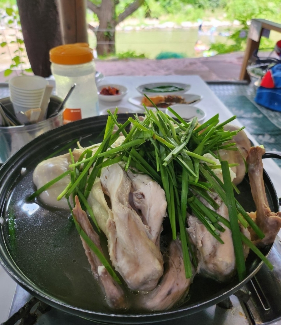 아주맛있는닭 이미지