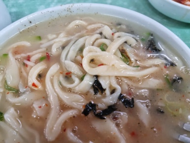 프라자손칼국수 이미지