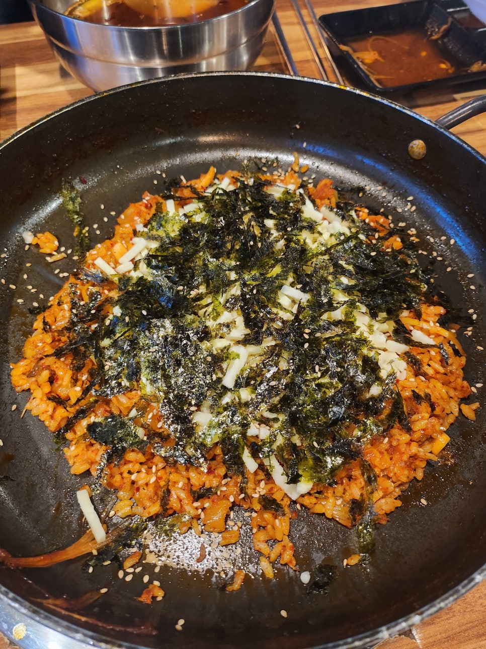 도우(DOW) 이미지