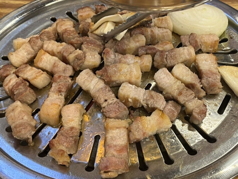 용식이삼겹덕례점 이미지