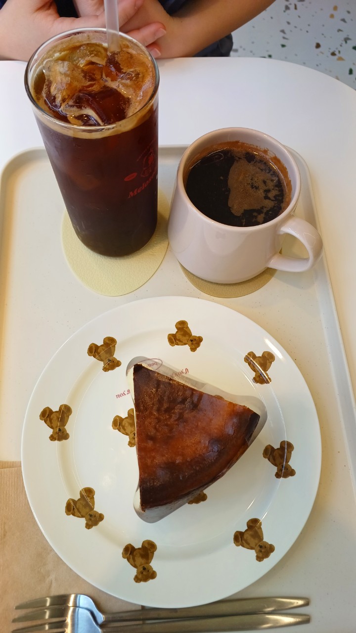 카페멜로소 이미지