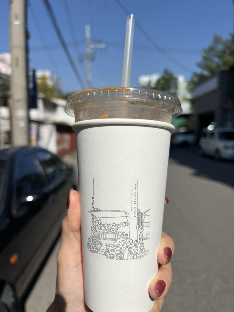 커피로운 이미지