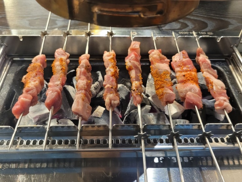 동동양꼬치 이미지