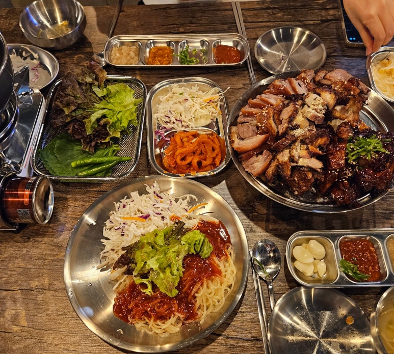 달밤족발증평 이미지