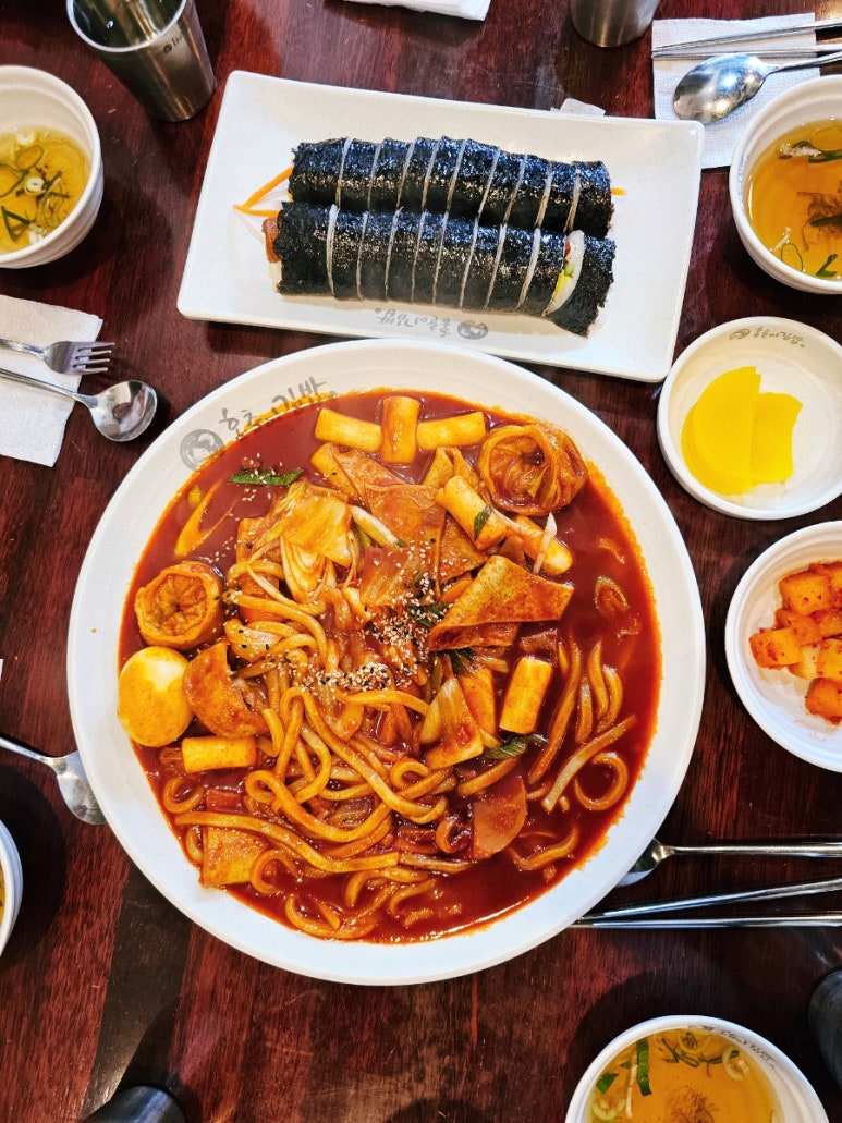 홍춘이김밥본점 이미지