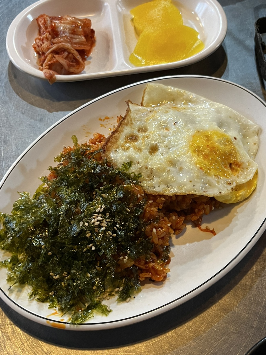 꼬끼오숯불구이 이미지