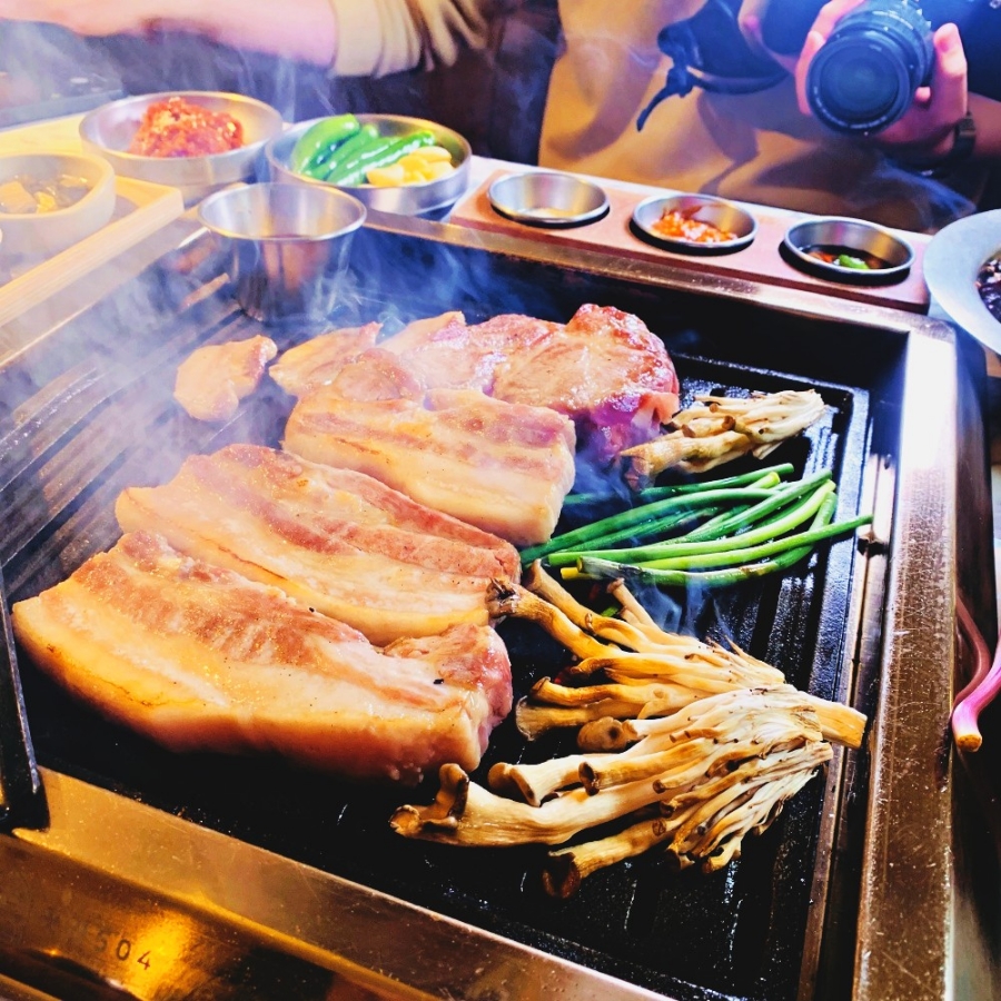 고기곳간 이미지