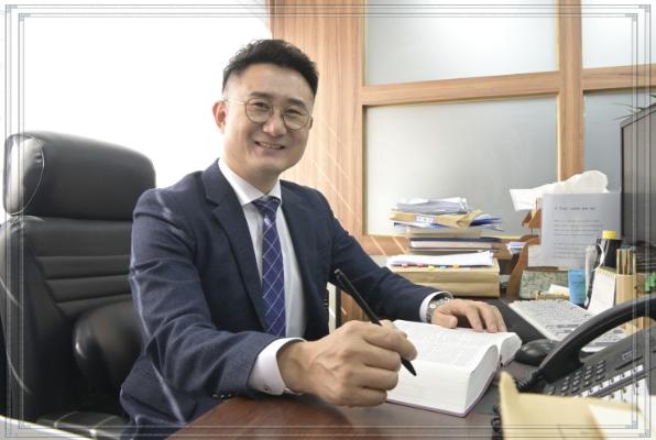 김원일변호사 이미지