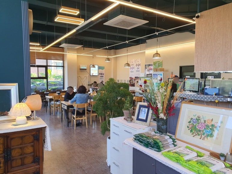산아래메밀집 이미지