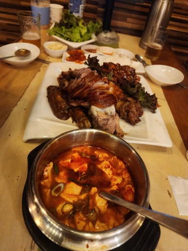 송이족발 이미지