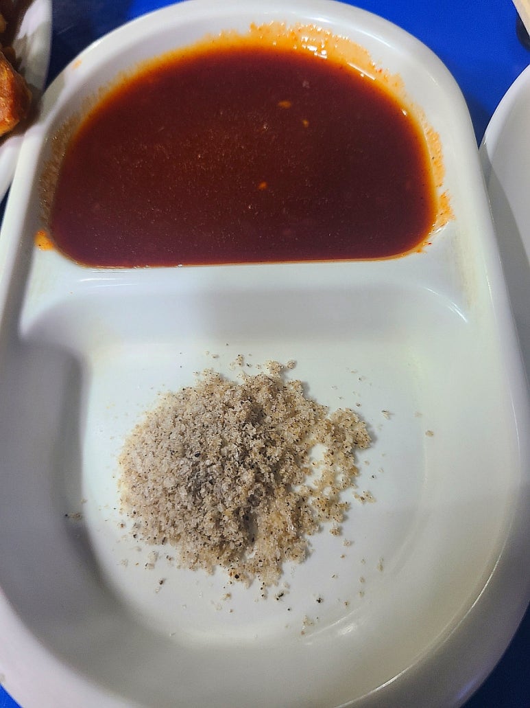 거농치킨 이미지