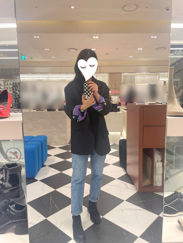 에이케이플라자슈콤마보니 이미지