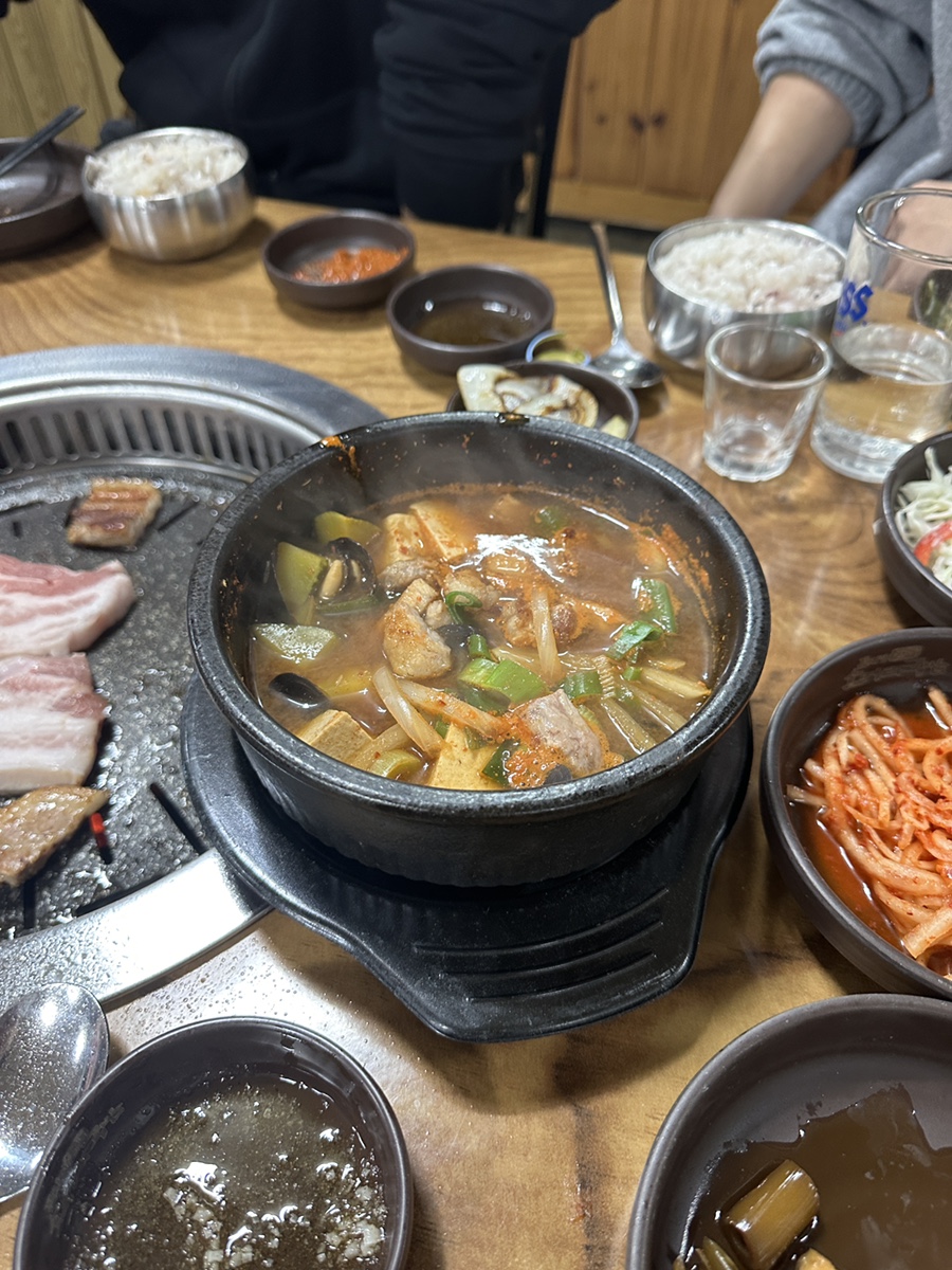 곤지암할매소머리국밥 감산점 사진 2