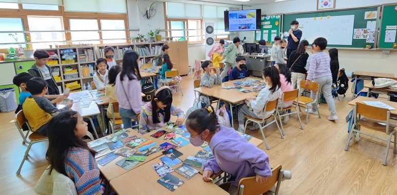 덕천초등학교 이미지