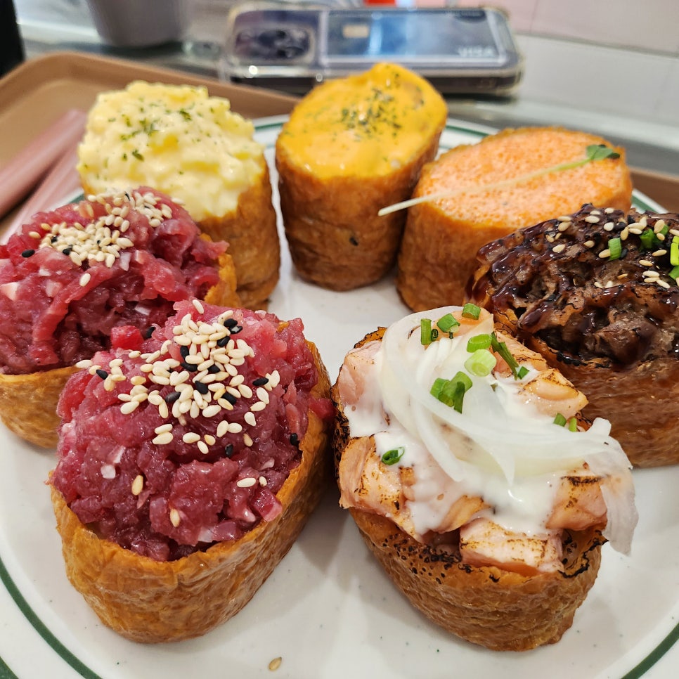 모모초밥 이미지
