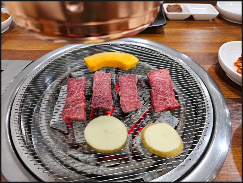 정담한우한돈 이미지