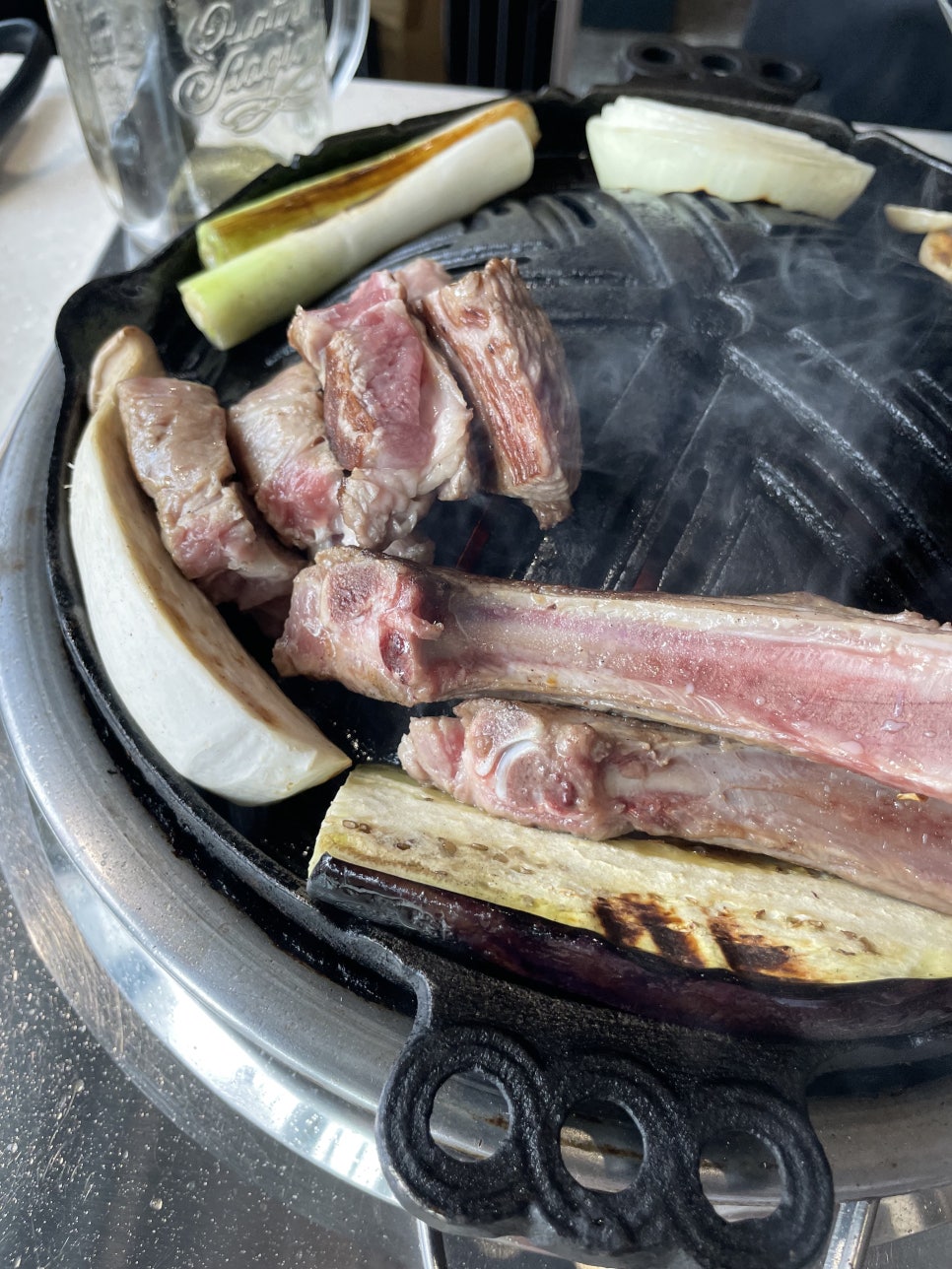 양육점 이미지