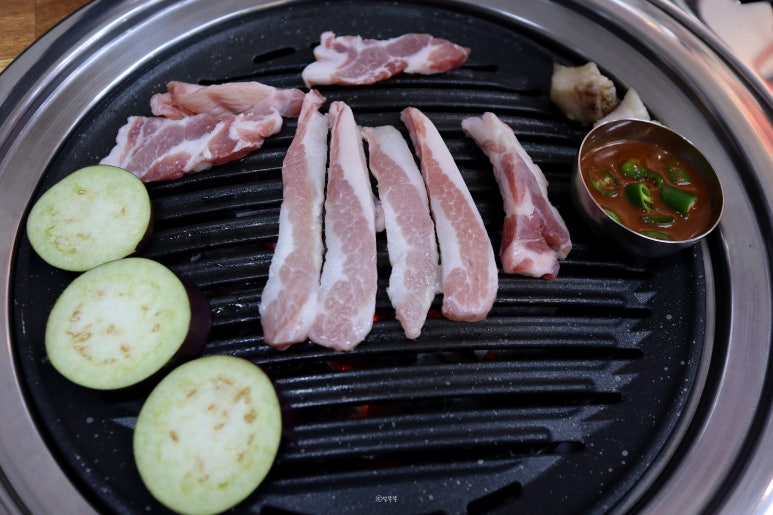 또와뒷고기 이미지