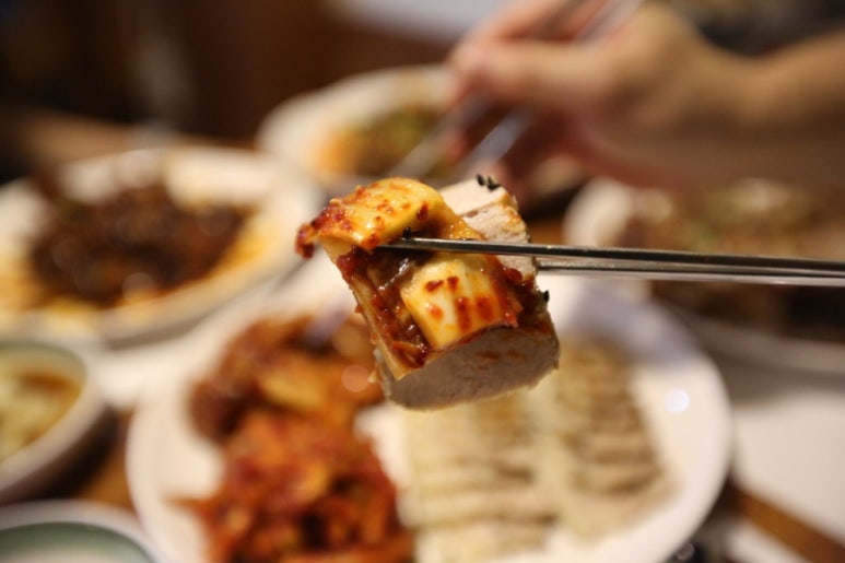 유성왕족발 이미지