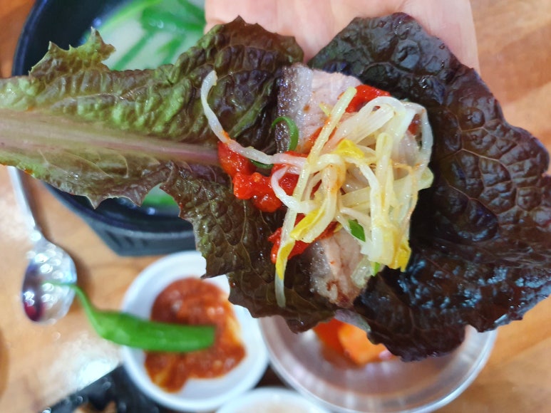 엄마국밥 이미지