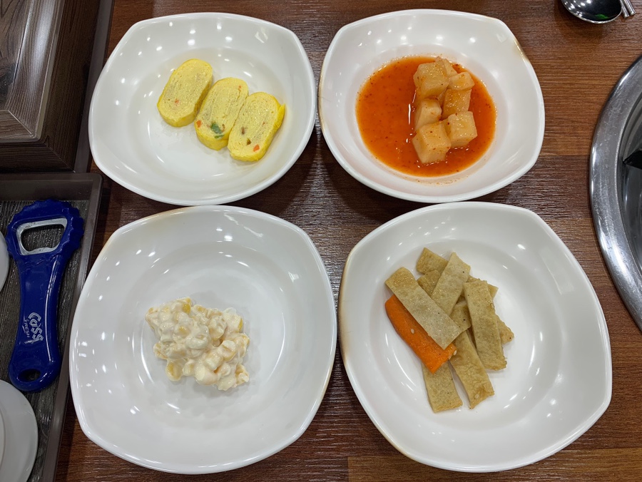 돌부대찌개 이미지