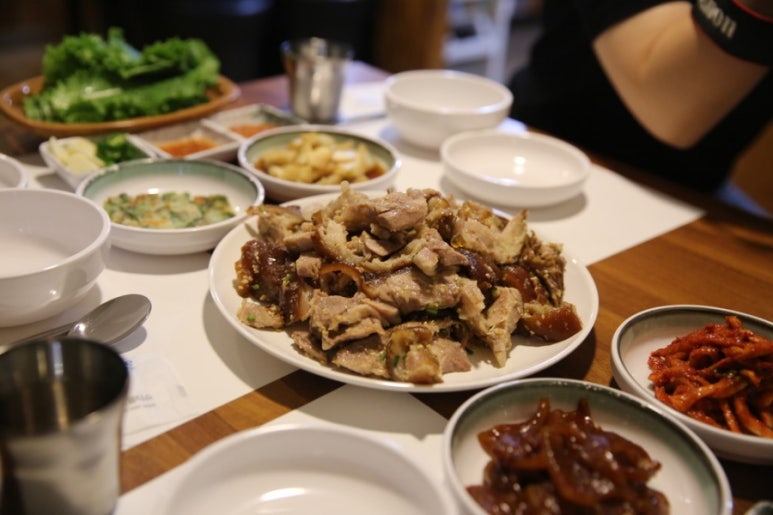 유성왕족발 이미지