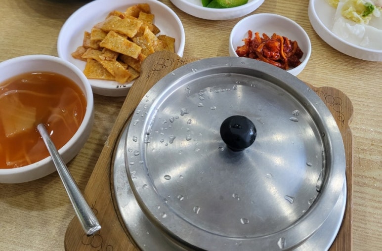 엄마손누룽지 이미지