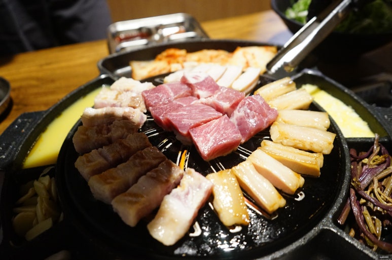일월칼국수 이미지