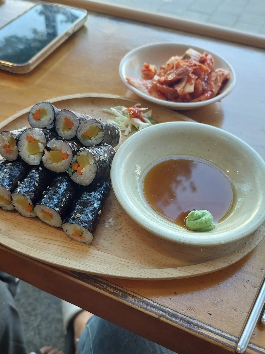 오마니국수 이미지